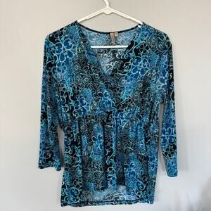 Susan Lawrence Blue & Black Wrap Upper Floral Top Size Medium Spandex Blend